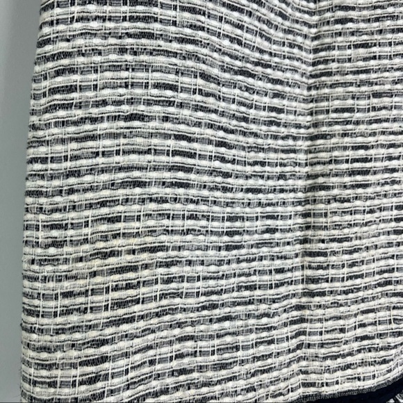 Lafayette 148 New York Womens Pencil Skirt White Textured Back Slit Frayed Hem 8 - Picture 3 of 10